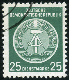 Timbre Allemagne orientale/R.D.A. (1950-1990) Y&T NSE10