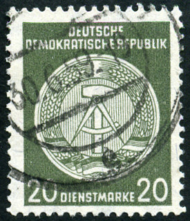 Timbre Allemagne orientale/R.D.A. (1950-1990) Y&T NSE32