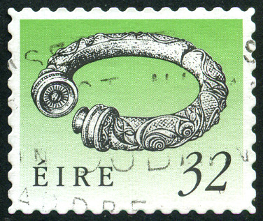 Timbre Irlande Y&T N�782a