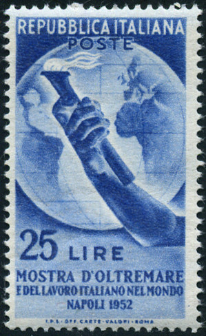 Timbre Italie Y&T N629